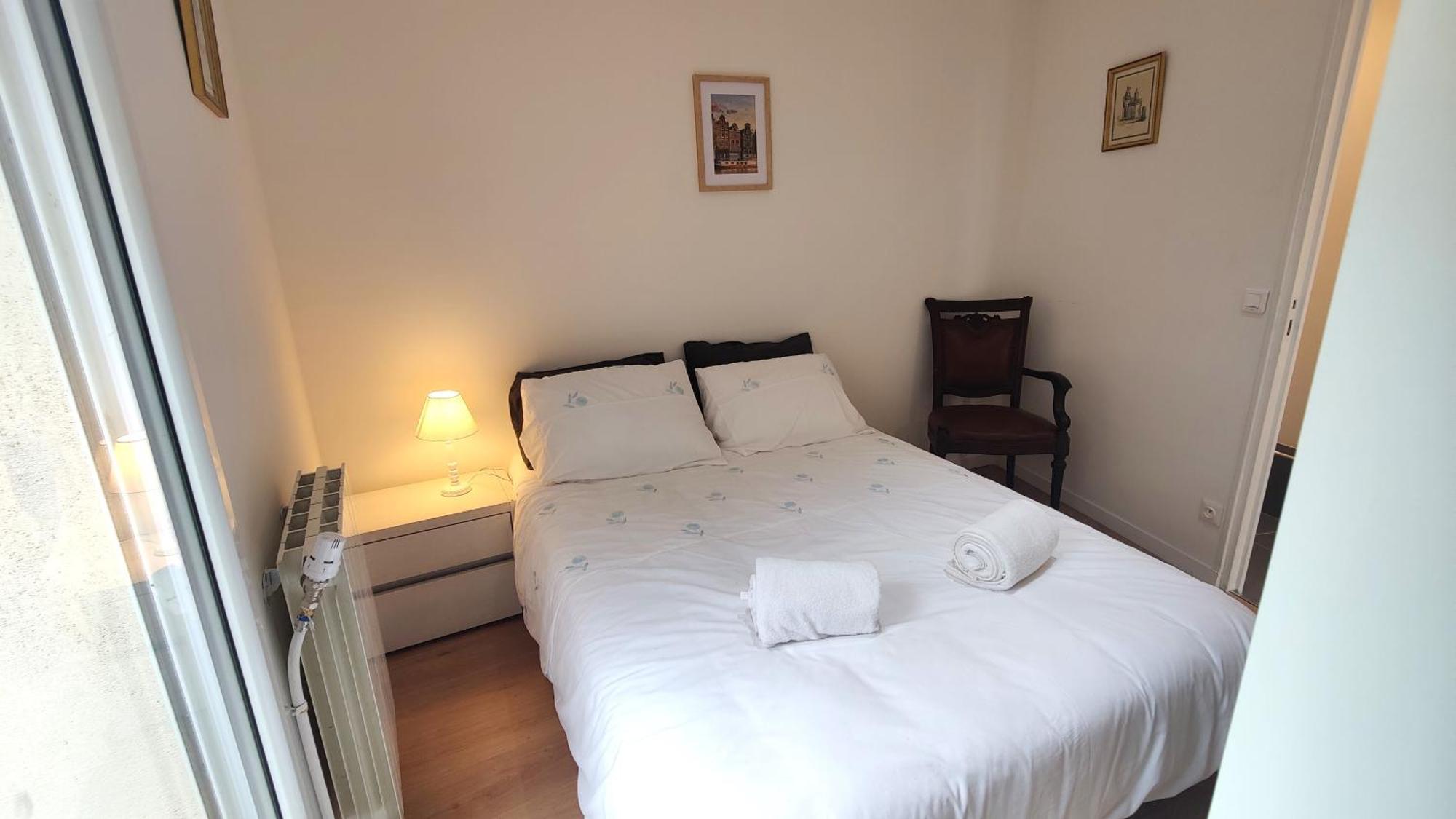 L'Ecrin Parisien - Proche Metro -Direct Paris - 4 Personnes Apartment Romainville Ngoại thất bức ảnh